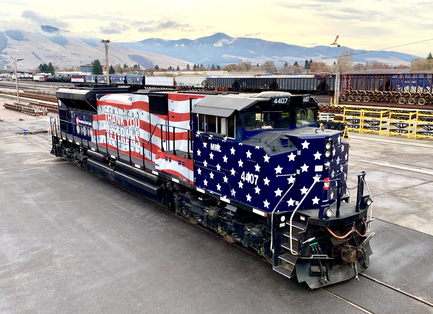 Montana Rail Link locomotive